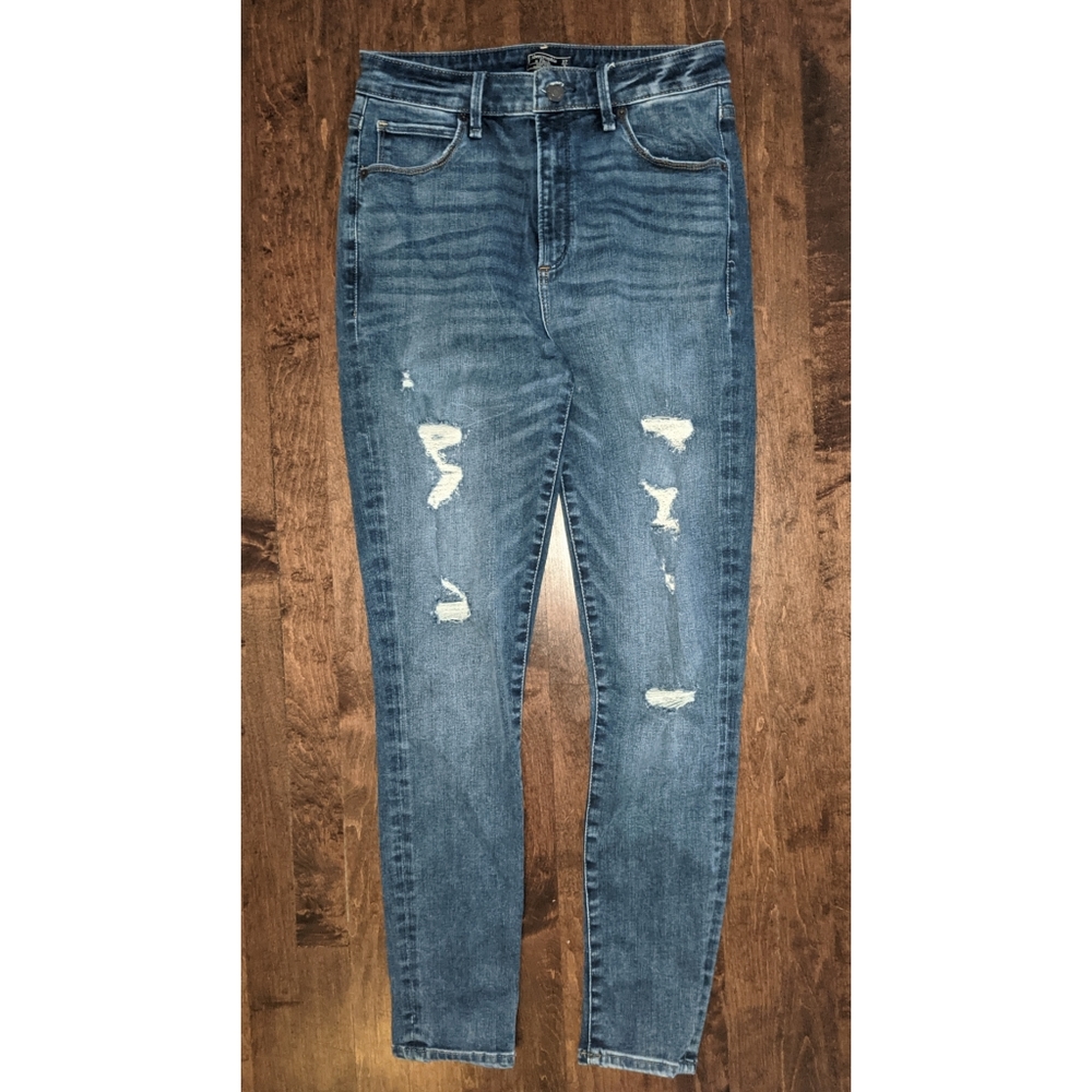 Size 27 | Abercrombie & Fitch | Curve Love | High Rise Super Skinny Jean